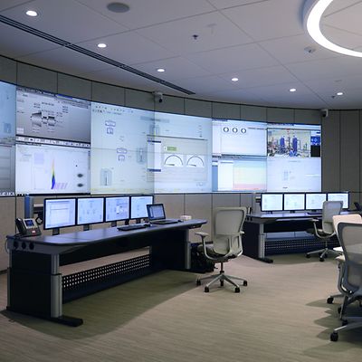 Emerson-P-Ergonomic Control Room Design